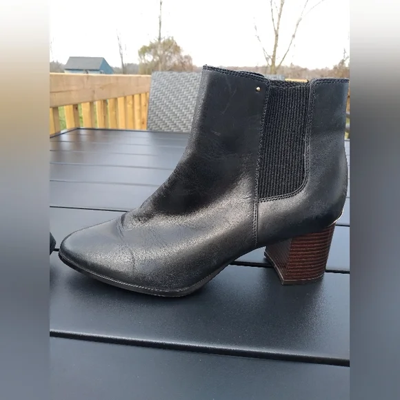 Women's Calvin Klein Black Chunky Block Heel Felda Booties, Size 6, Ankl… - Picture 6 of 16